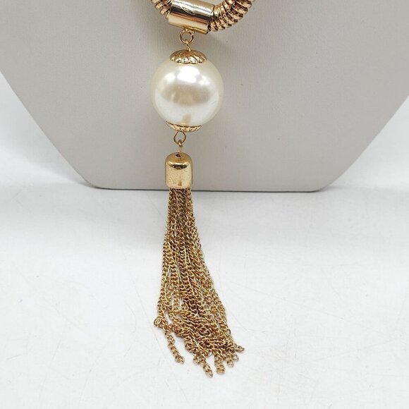 Gold Tone Snake Chain Necklace With Faux Pearl & Tassel Pendant Adjustable - Picture 3 of 6
